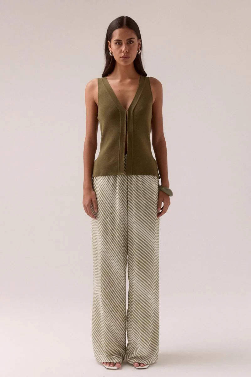 SENTIMENT KNIT TOP - OLIVE
