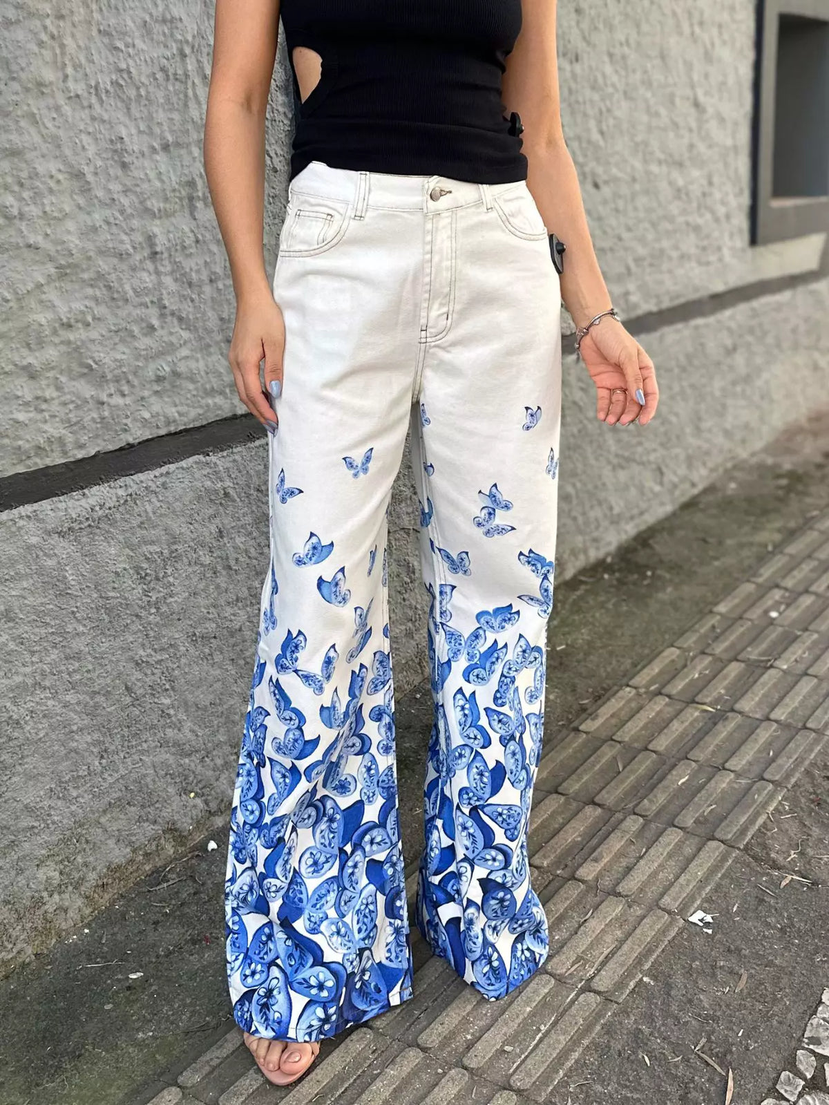 Calça Wide Sarja Voo de Porcelana