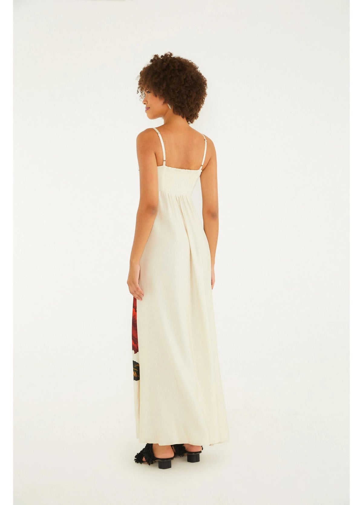 Vestido Cropped Bordado Rosalia