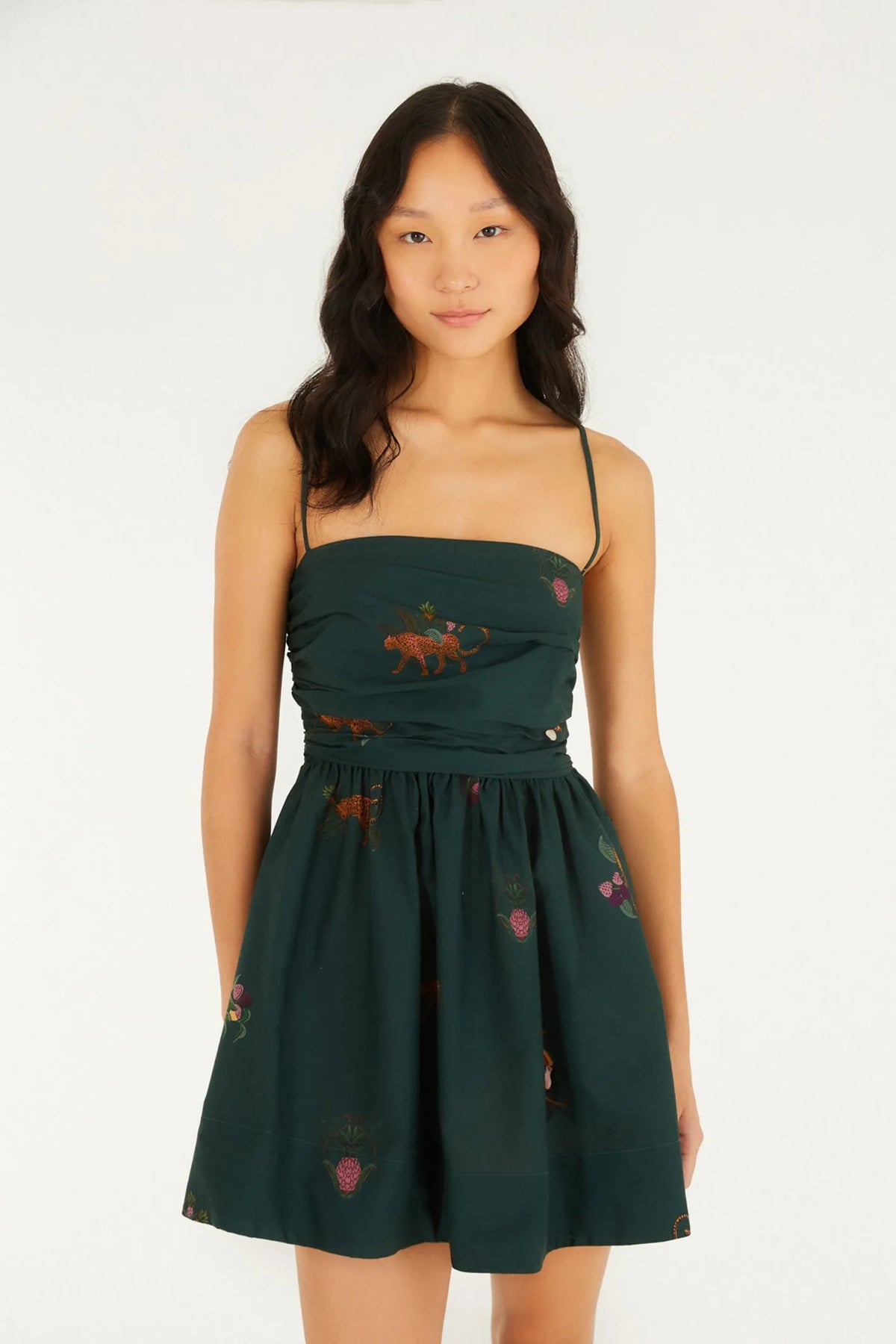 Vestido Curto Florestinha