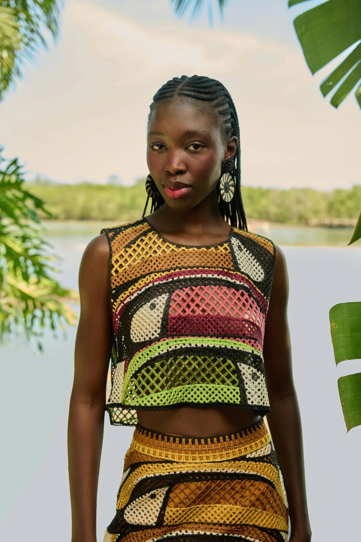 BLUSA CROCHET ARVORE DE TUCANO