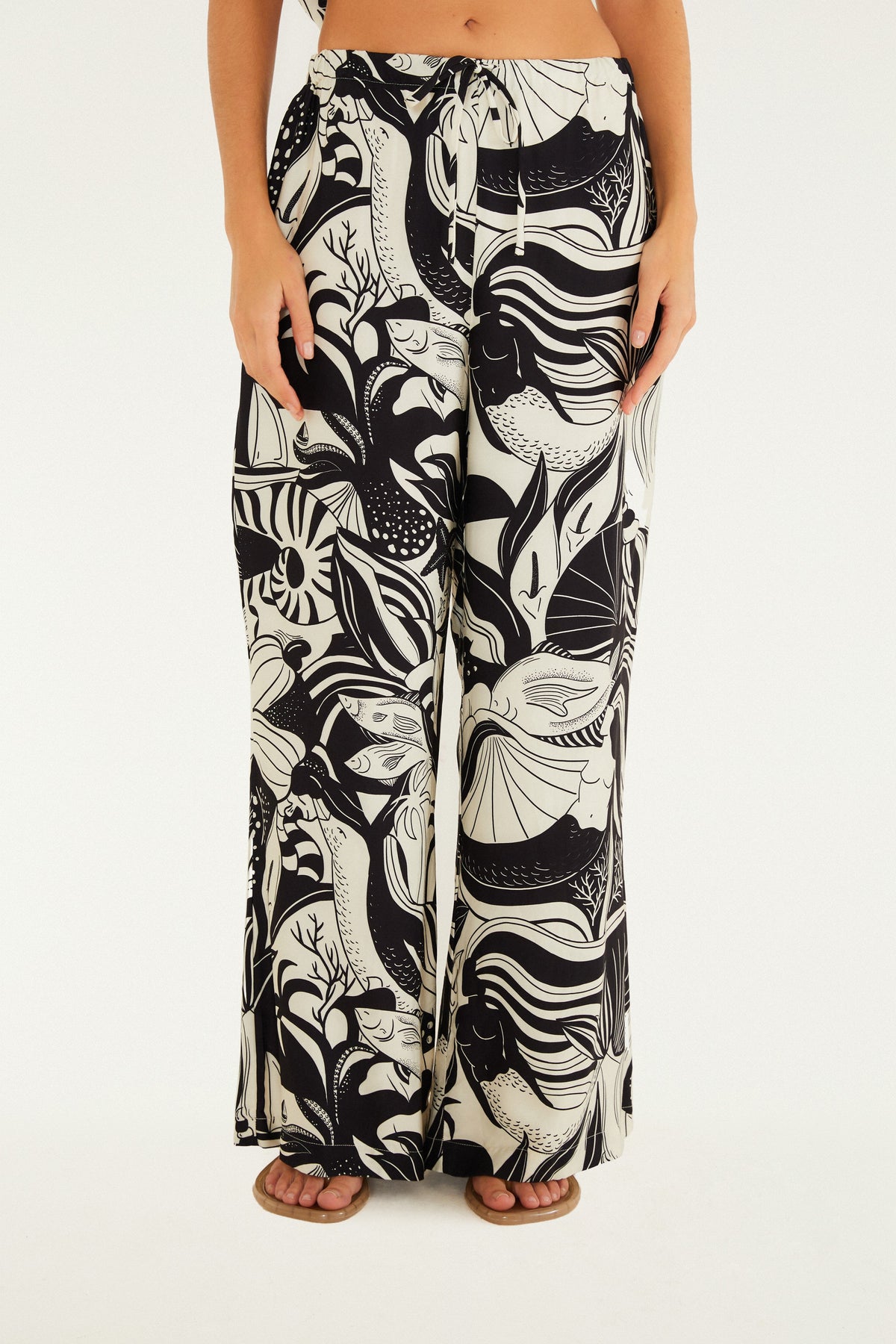 PANTALÓN ESTAMPADO MARINO