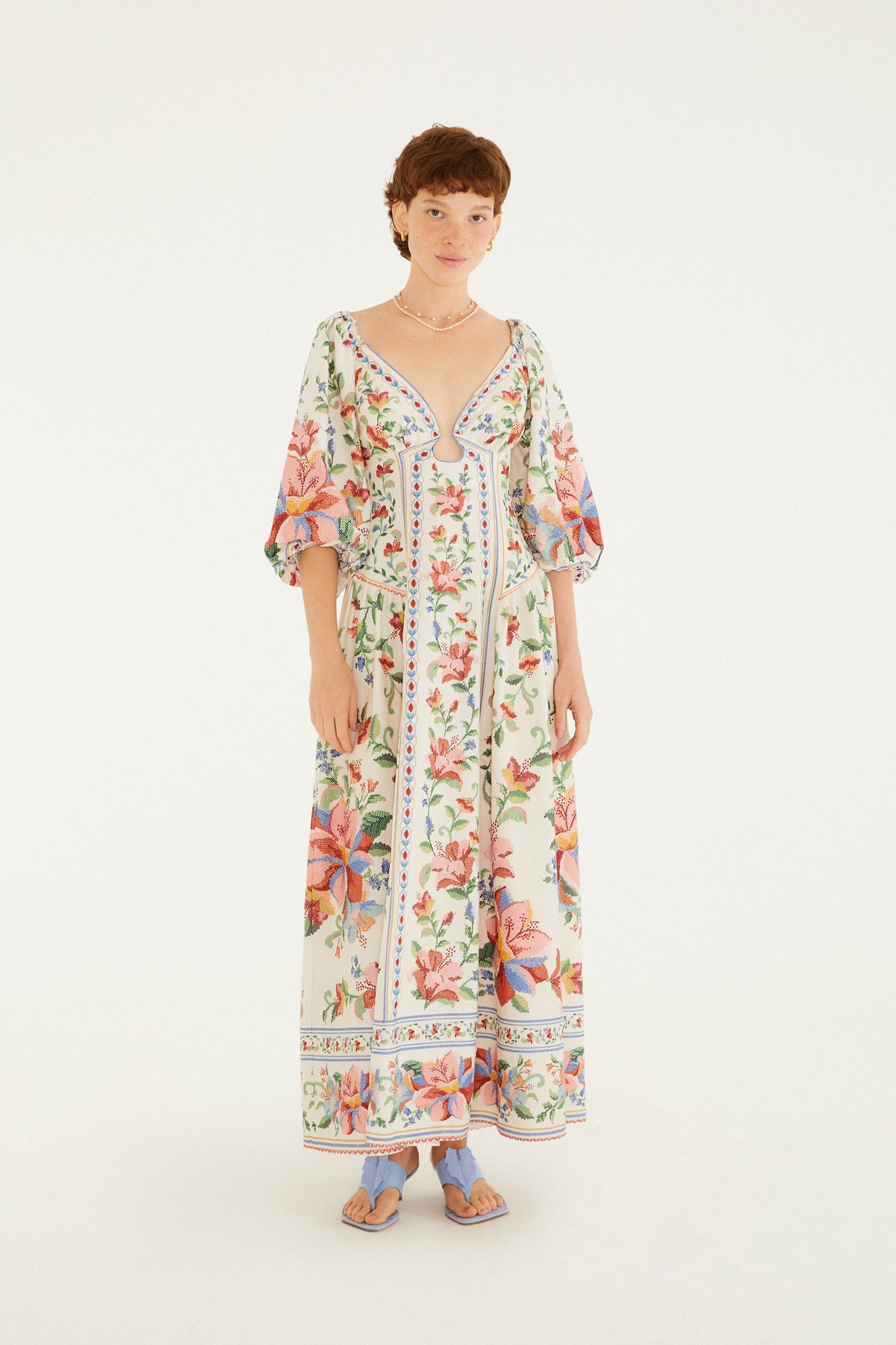 Vestido Maxi Manga Larga Estampado Brisa Serena