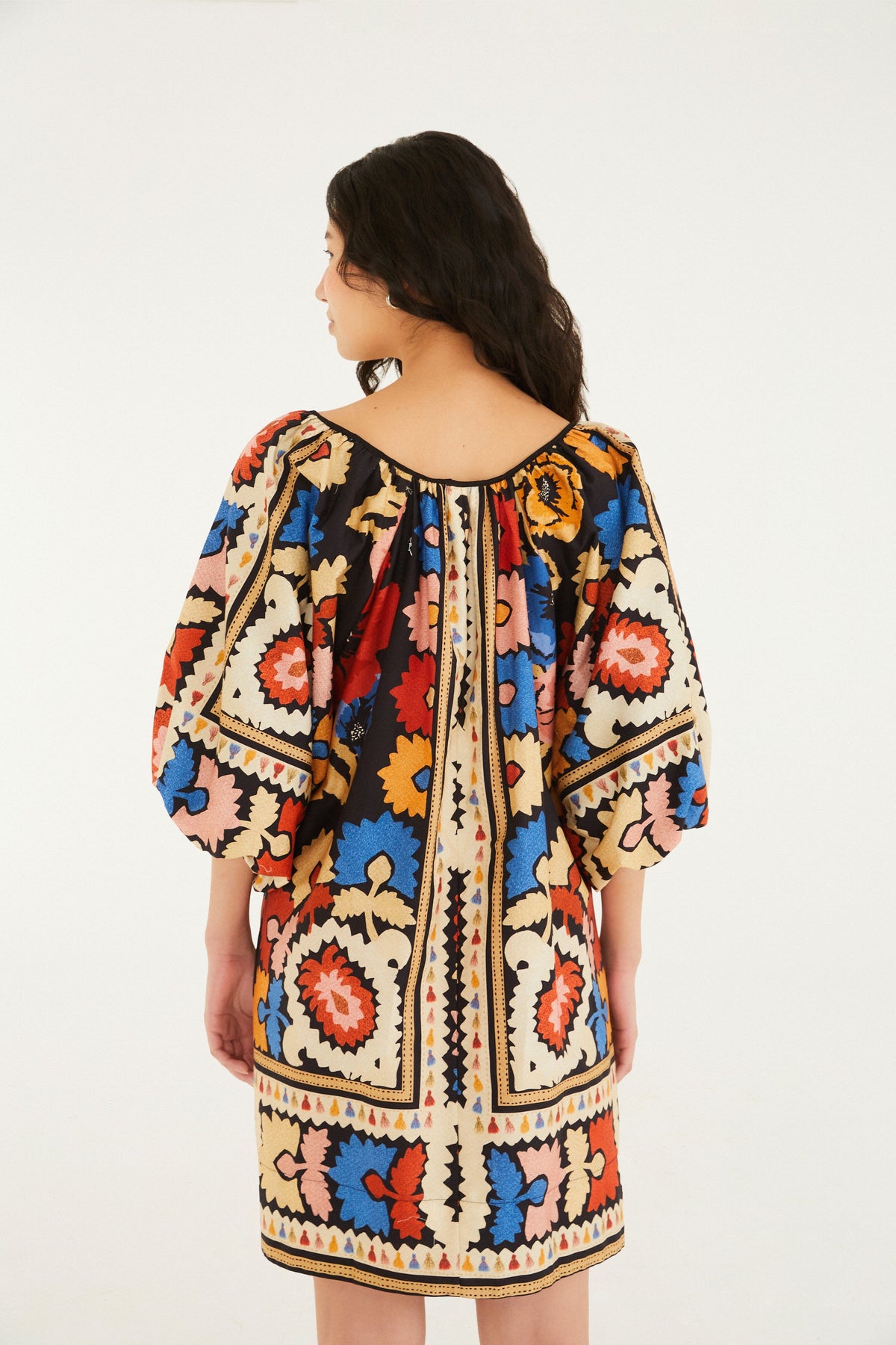 Vestido Corto Estampado Antuerpia Lenço