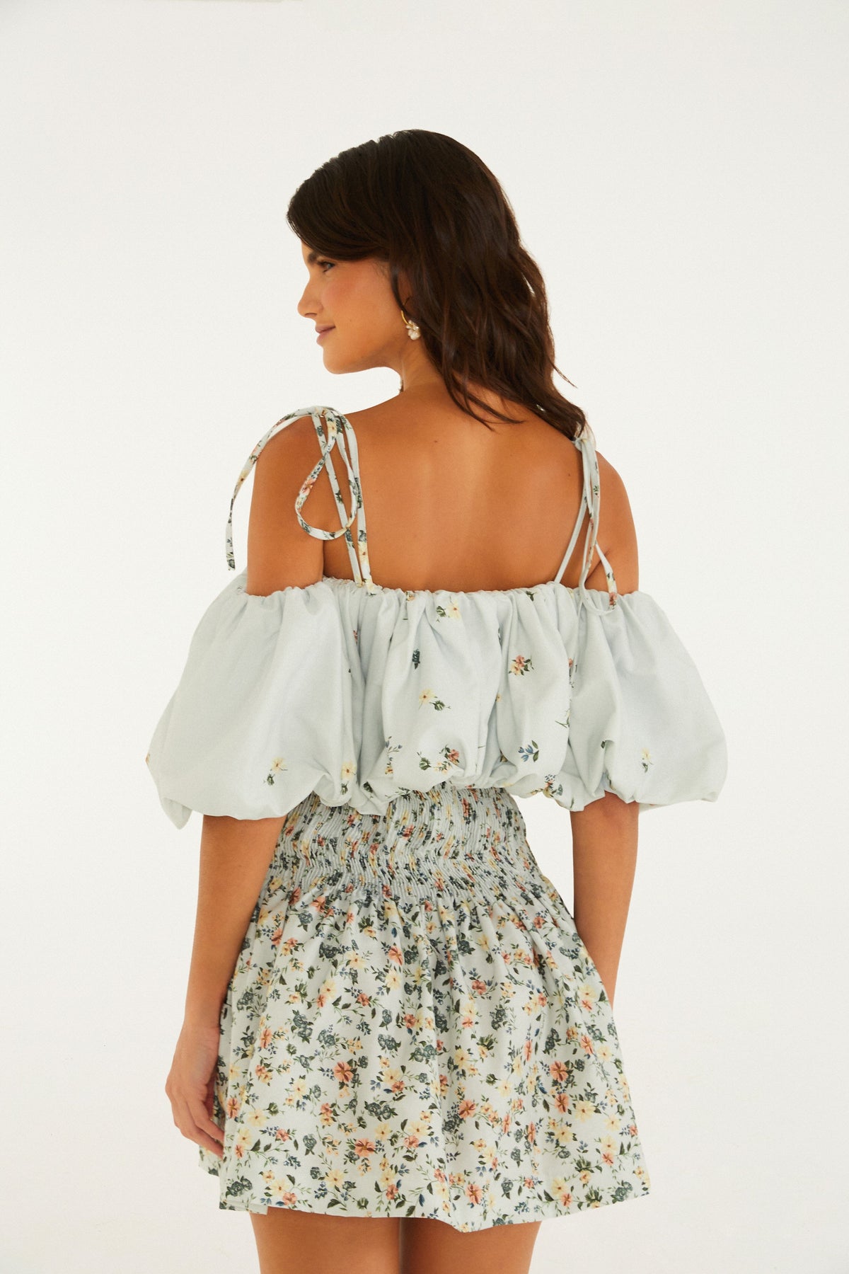 Vestido Corto Estampado Floral Do Campo