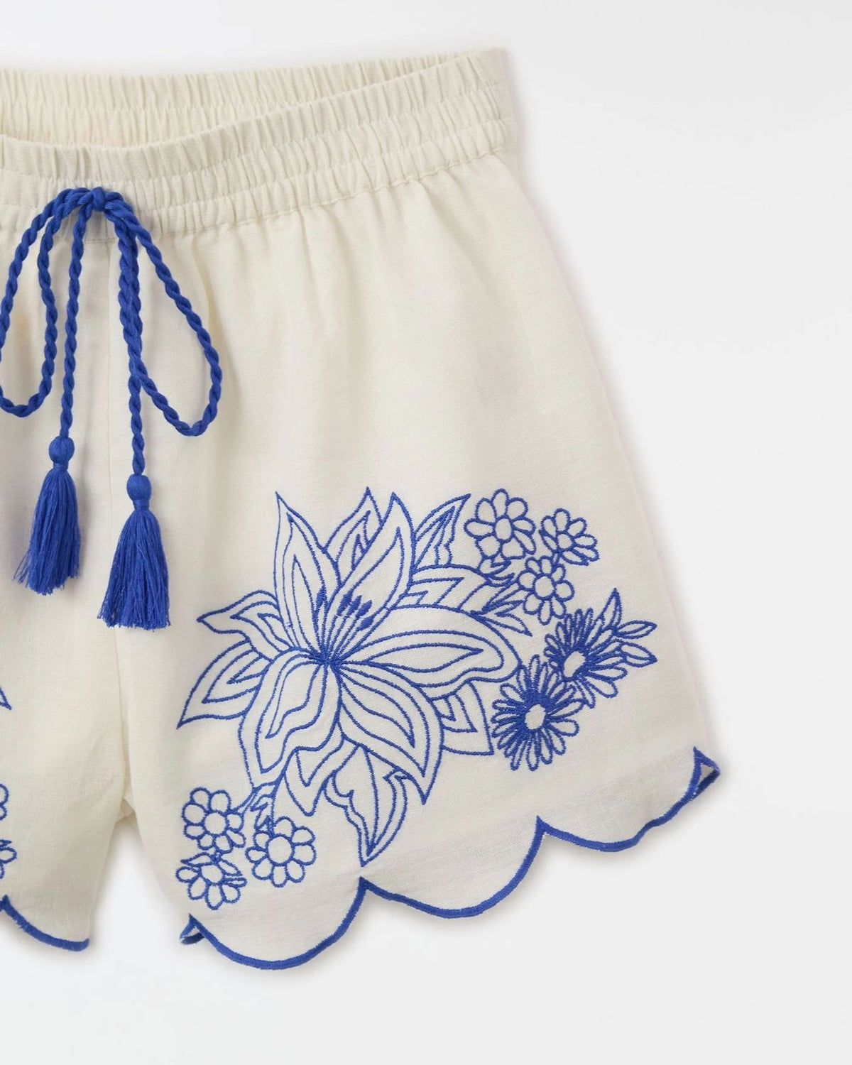 Short Bordado Camelia