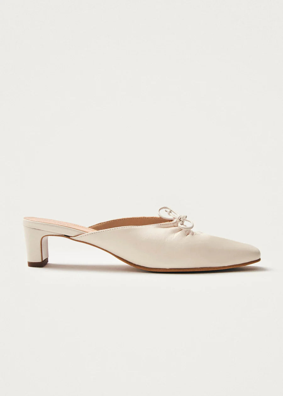 Amar Cream Leather Mules