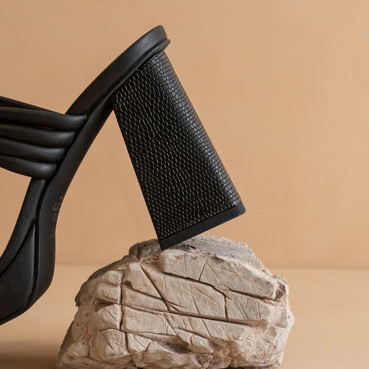 FAITH BAND PLATFORM SNAKE HEEL