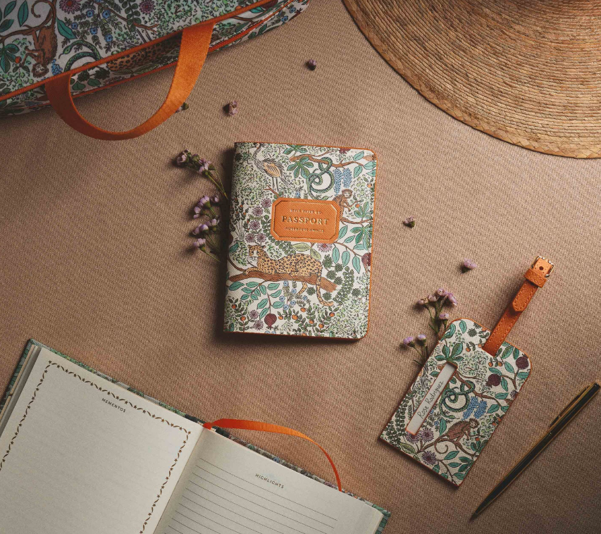 Safari Passport &amp; Luggage Tag Set