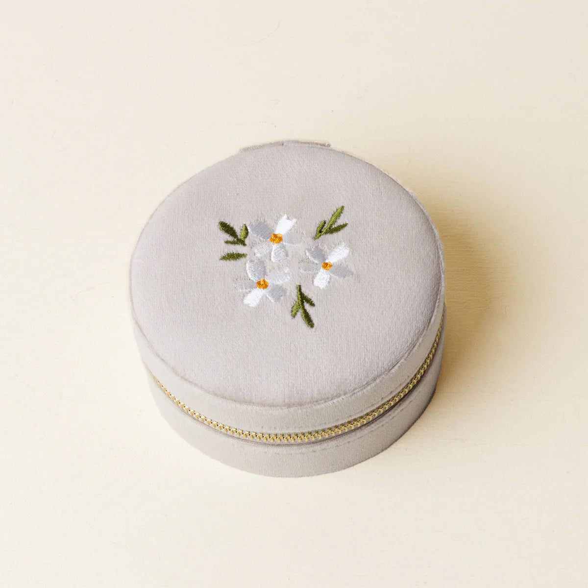 Round Velvet Jewelry Case