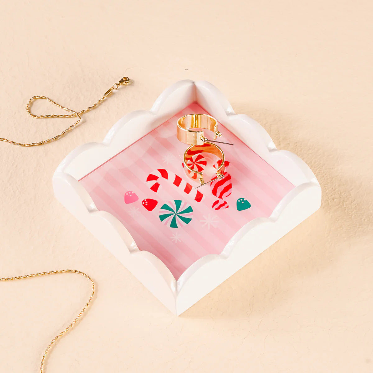 Holly Jolly Santa Scallop Trinket Tray